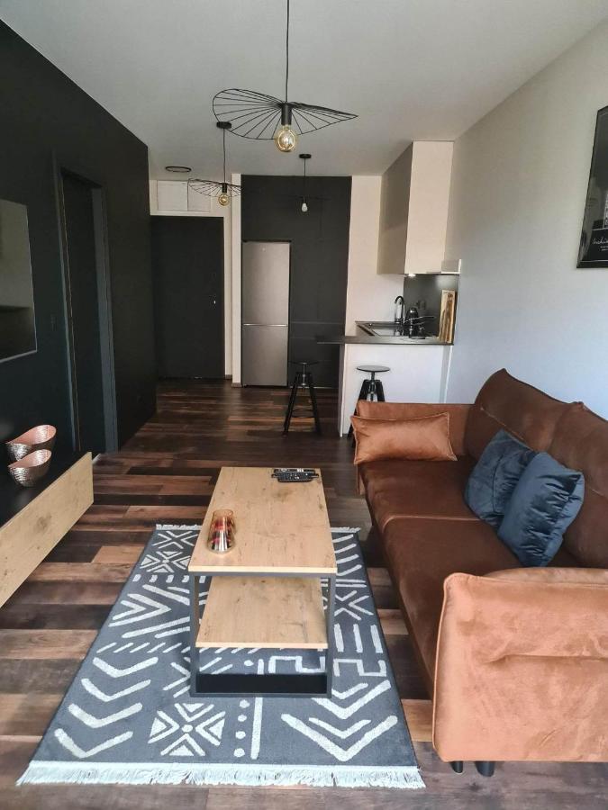 Copper Apartment Free Parking Вроцлав Екстериор снимка