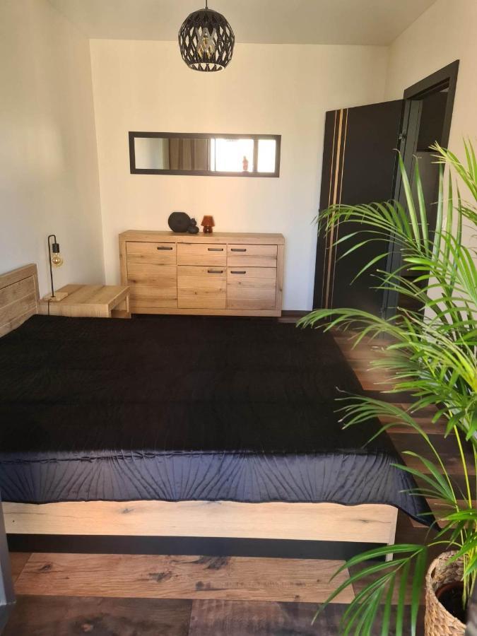 Copper Apartment Free Parking Вроцлав Екстериор снимка