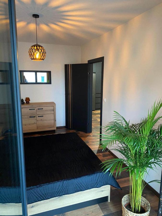 Copper Apartment Free Parking Вроцлав Екстериор снимка