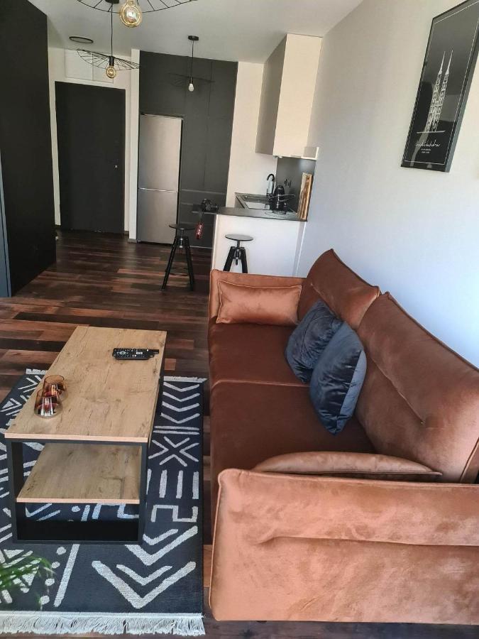 Copper Apartment Free Parking Вроцлав Екстериор снимка
