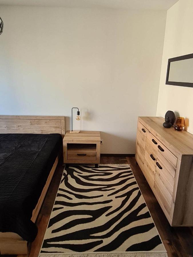 Copper Apartment Free Parking Вроцлав Екстериор снимка