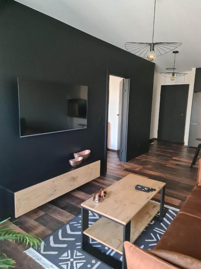 Copper Apartment Free Parking Вроцлав Екстериор снимка